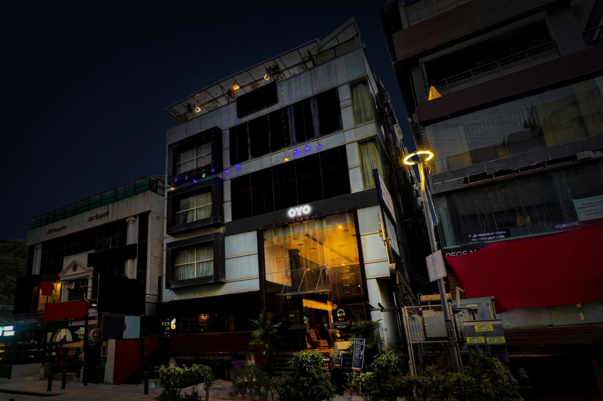 Collection O 29 Church'S Inn Near Cubbon Park Bangalore Exterior photo